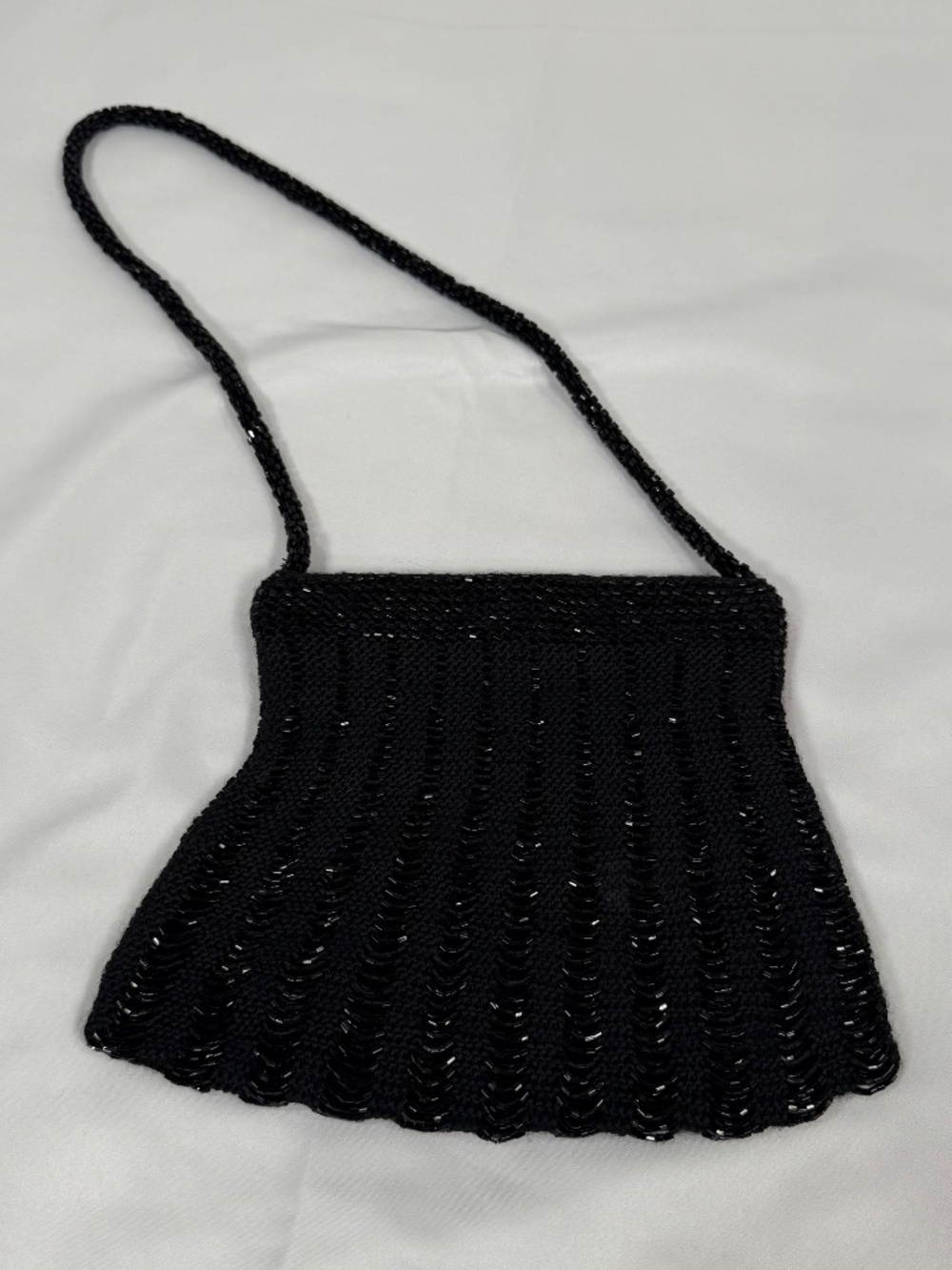 Vintage Black Seed Bead Evening Purse Beaded Strap Scalloped Bottom